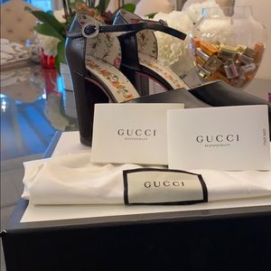 Gucci Agon ankle strap platform